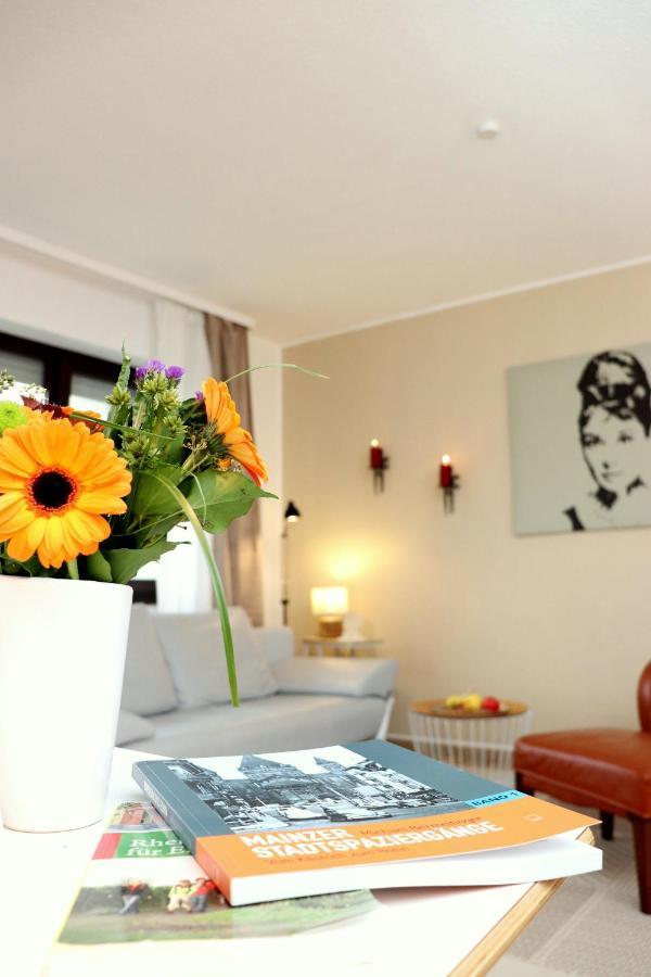 Riesling - Helle Und Grosszuegige Wohnung Mit Guter Anbindung Mainz Bagian luar foto